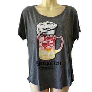 Disney Parks Epcot Germany Biergarten Tee Shirt Knit Top Size Medium Pullover